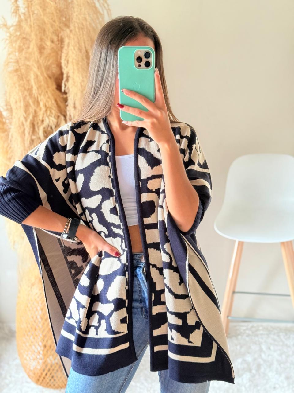 Capa doble faz animal