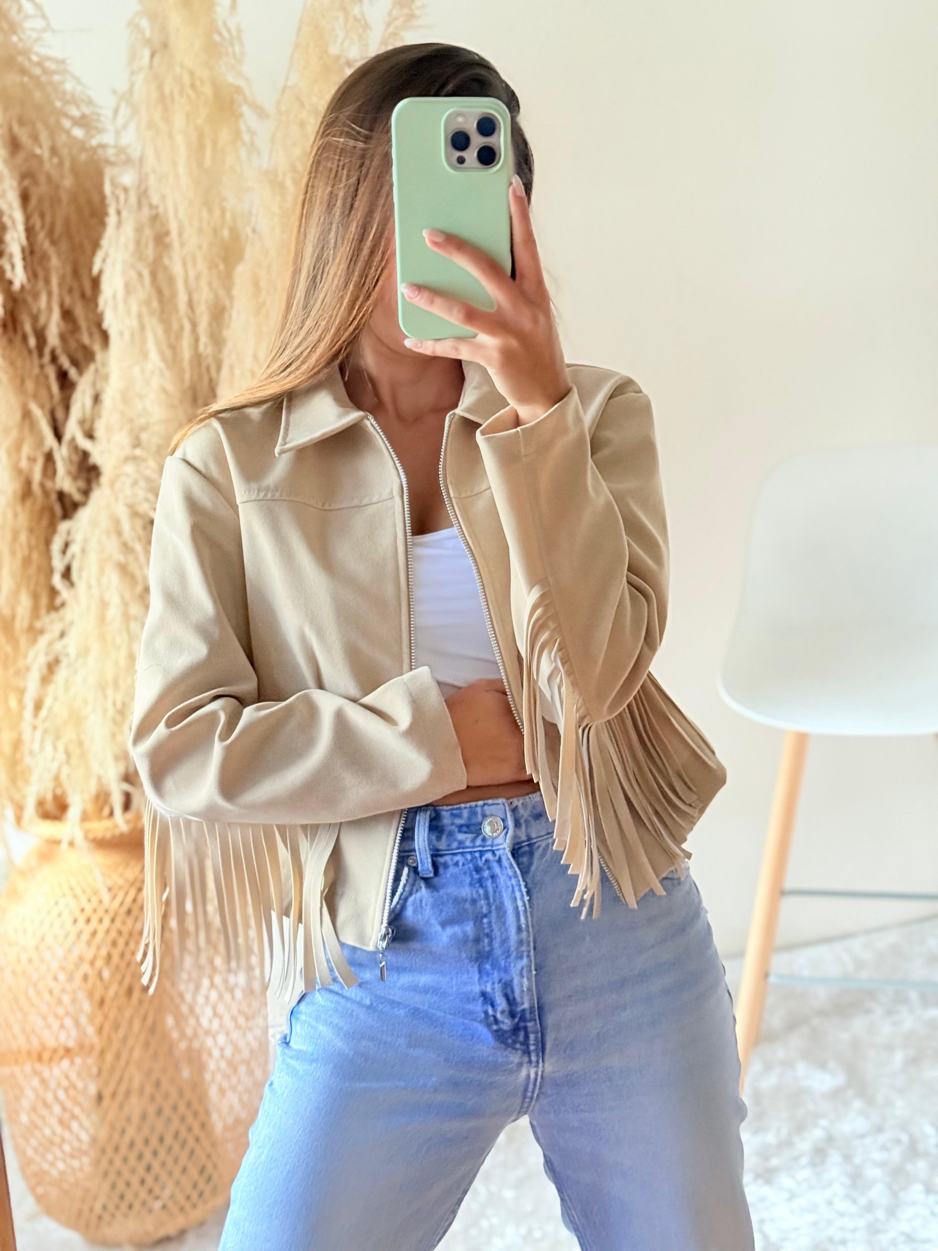 Chaqueta flecos gamuza