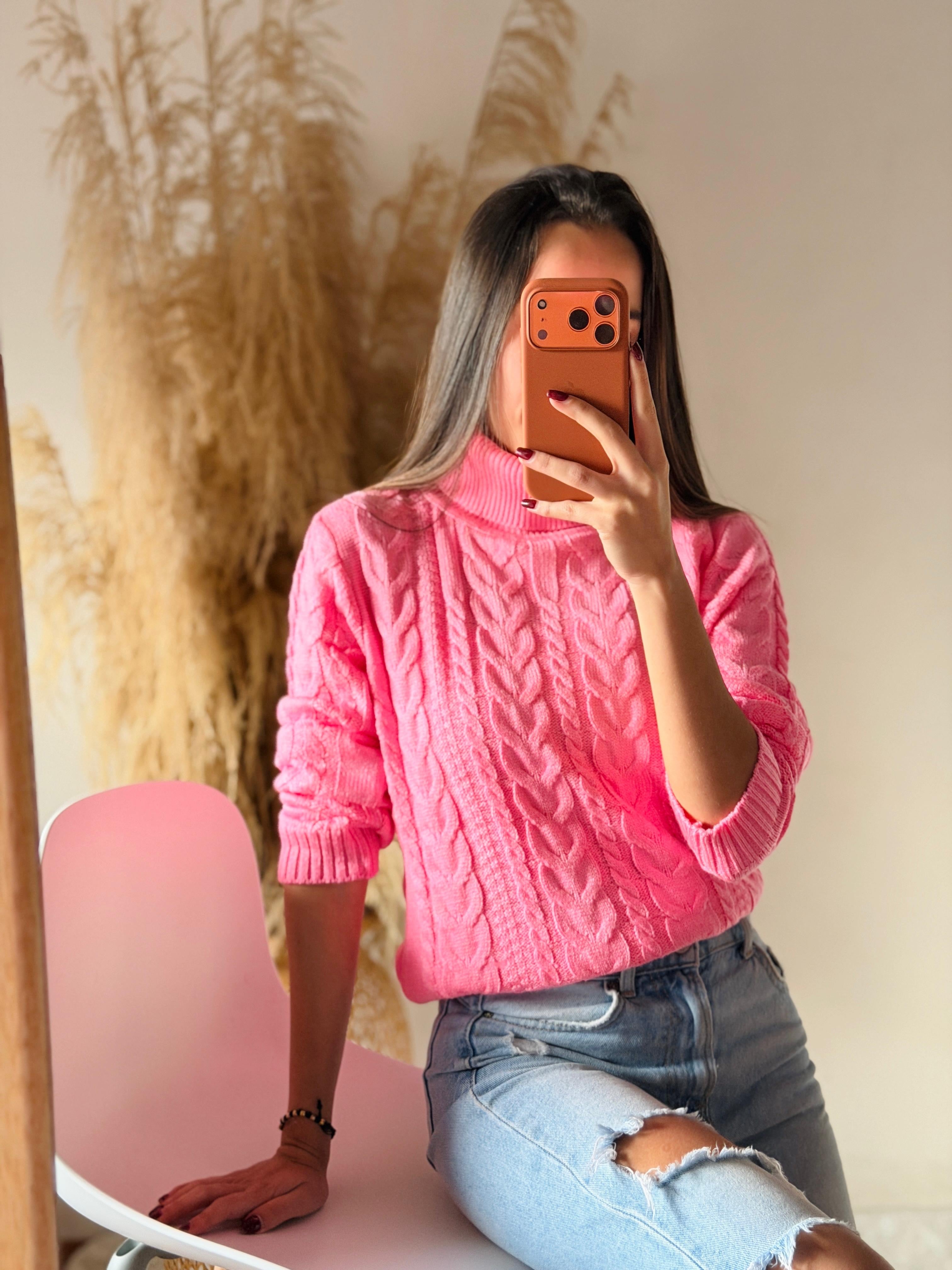 Suéter cuello alto trenza